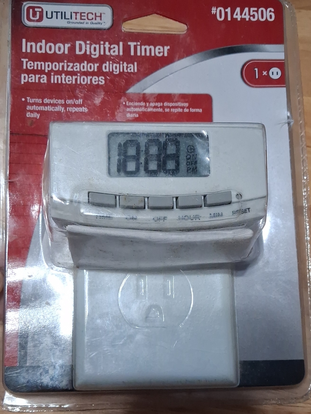 White Indoor Digital Plug-In Timer